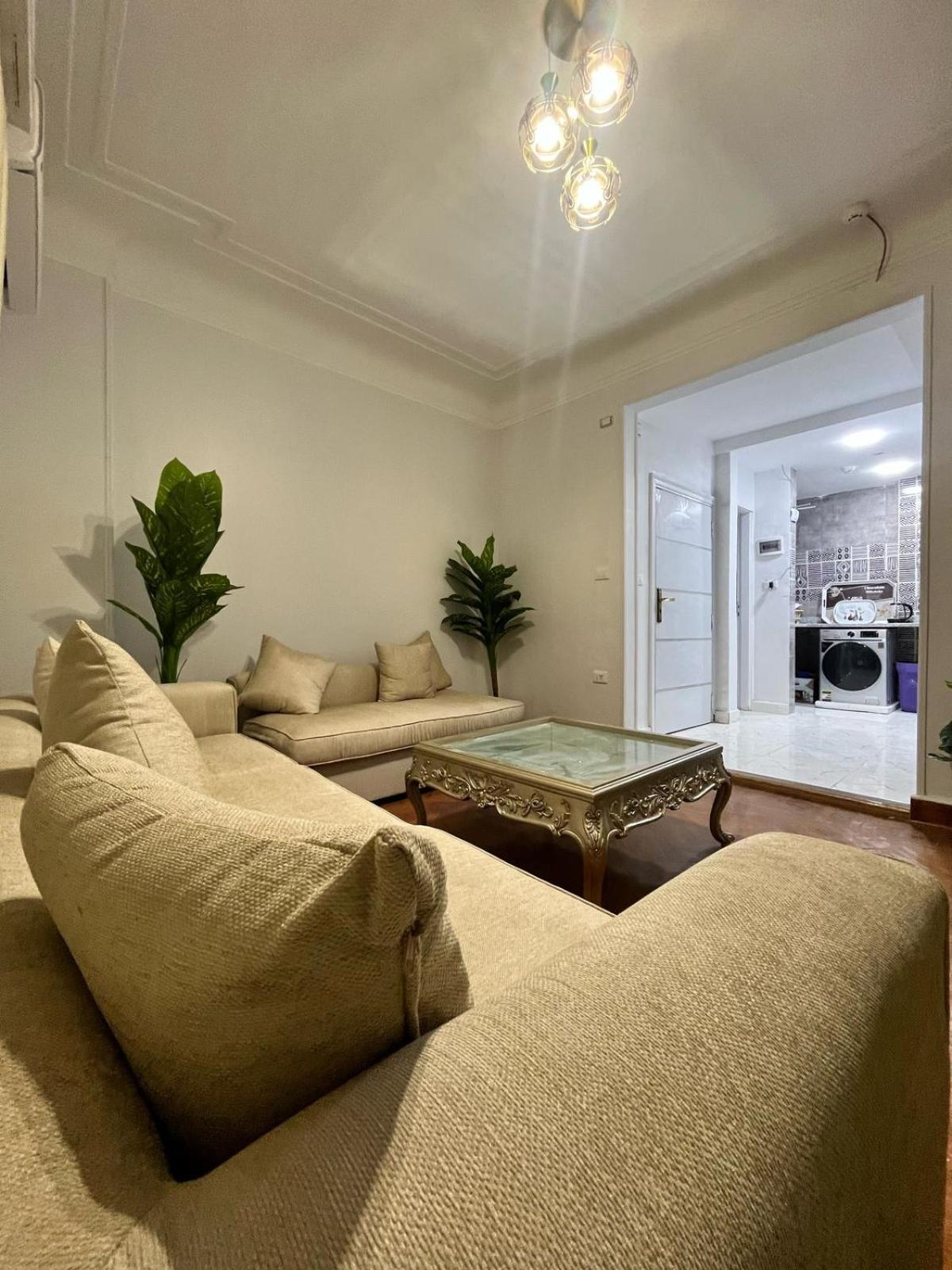 Triple Garden Apartment